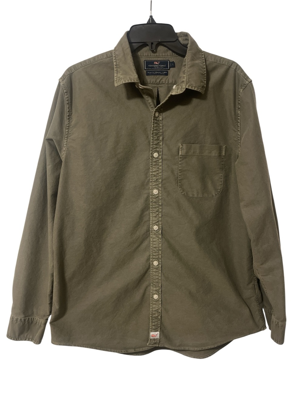 Men’s Vineyard Vines Button Down Shirt